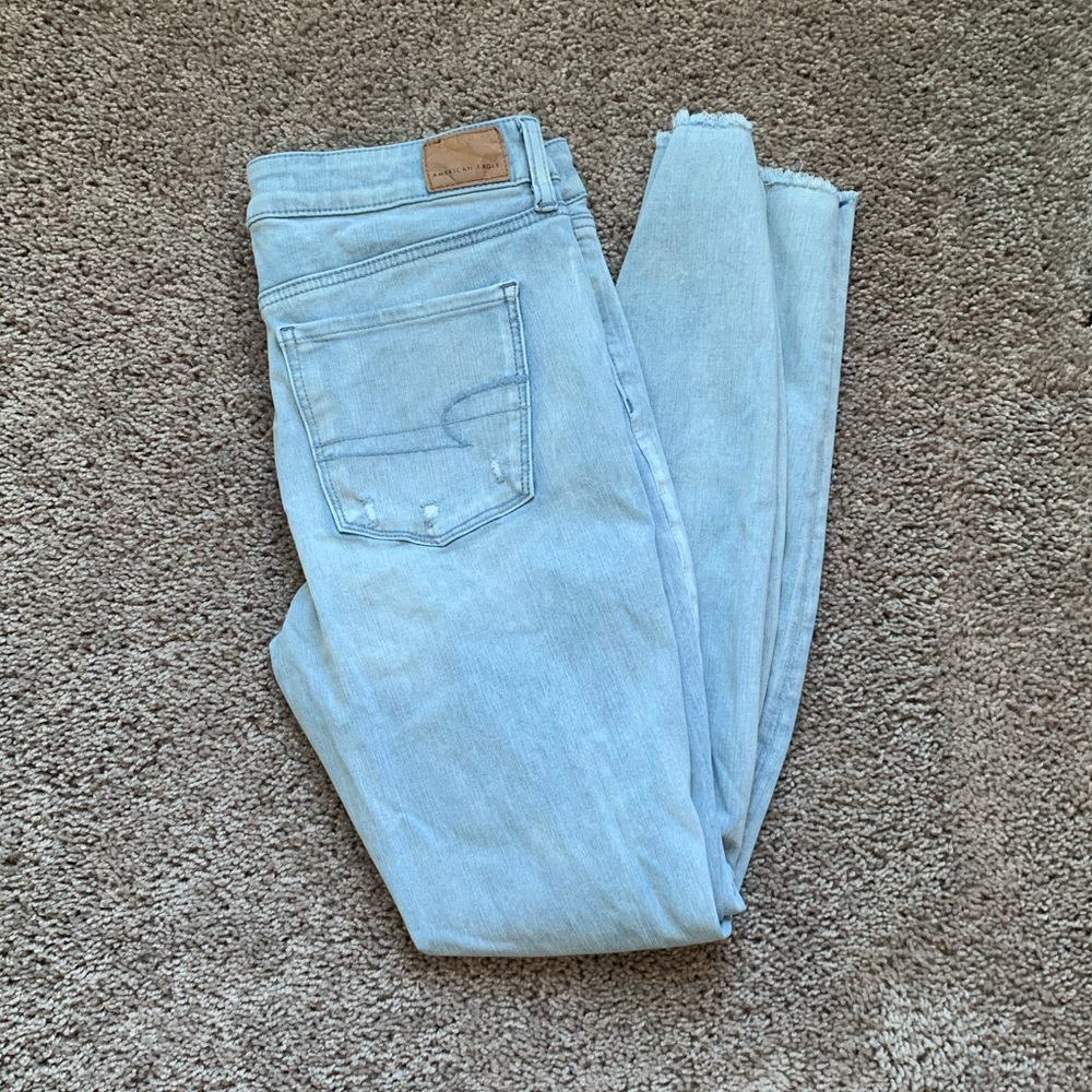 American Eagle Distressed Jeans